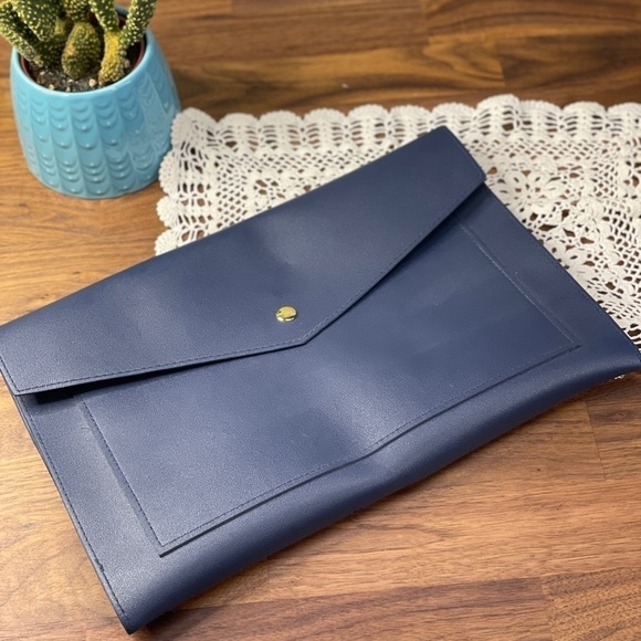 Glass Ladder & Co. Navy Blue Megan Portfolio Clutch - Picture 1 of 5